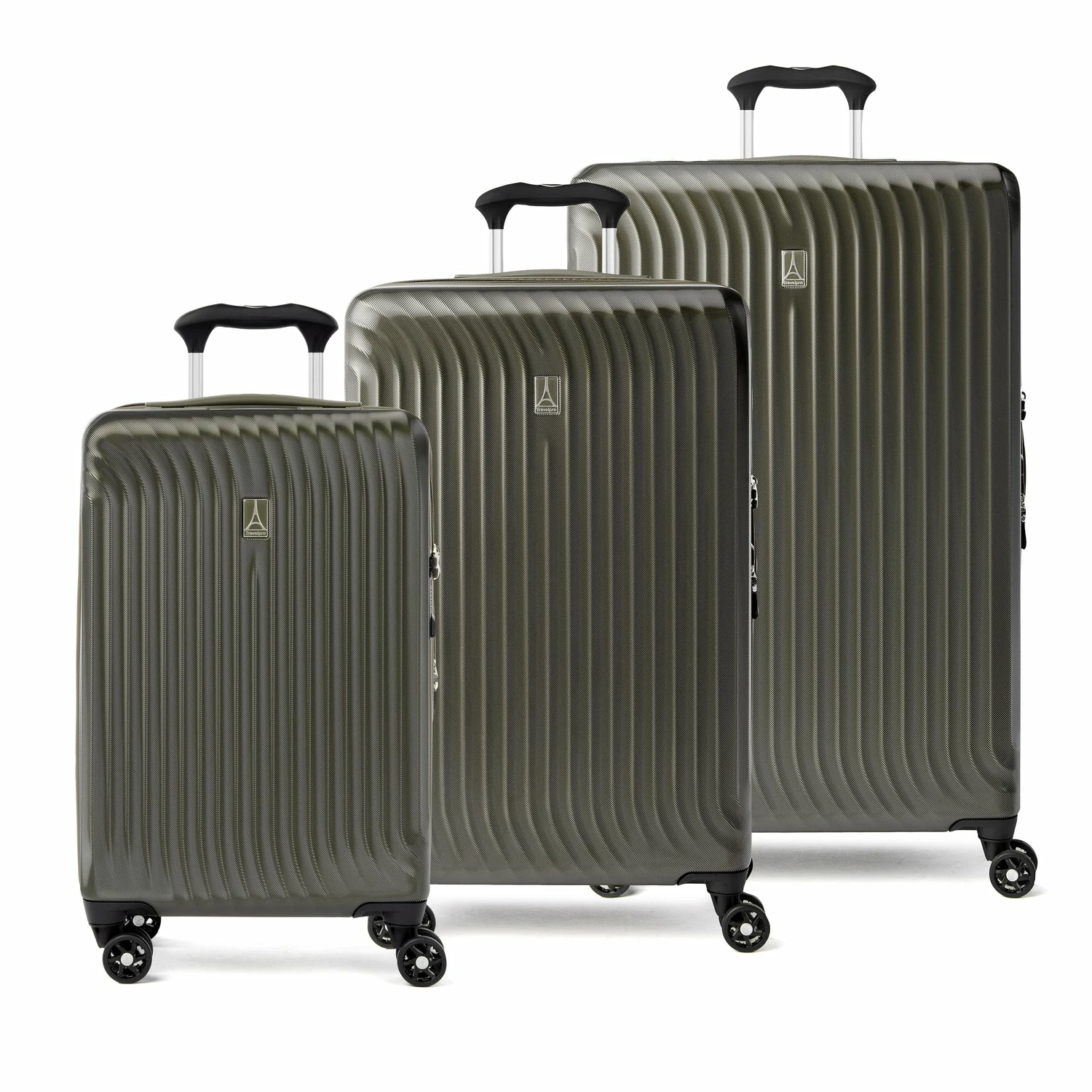 Travelpro Maxlite® Air Carry-On / Medium / Large Hardside Set 3 Travelpro Maxlite® Air Carry-On / Medium / Large Hardside Set