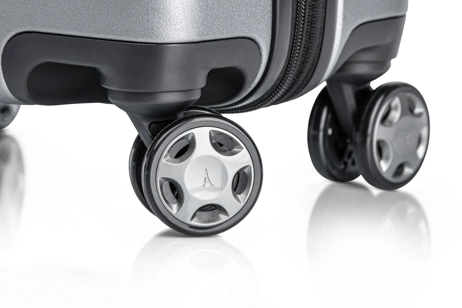 Travelpro® X Travel + Leisure® Carry-On / Large Check-In Trunk Set 8 Travelpro® X Travel + Leisure® Carry-On / Large Check-In Trunk Set - Image 6