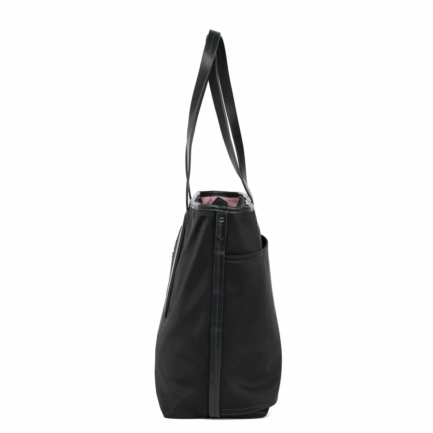 Travelpro Crew™ Executive Choice™ 3 Women’s Tote 8 Travelpro Crew™ Executive Choice™ 3 Women’s Tote - Image 6