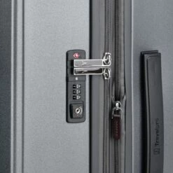 Travelpro Platinum® Elite Large Check-In Expandable Hardside Spinner -Travelpro Sales 409209905 Lock